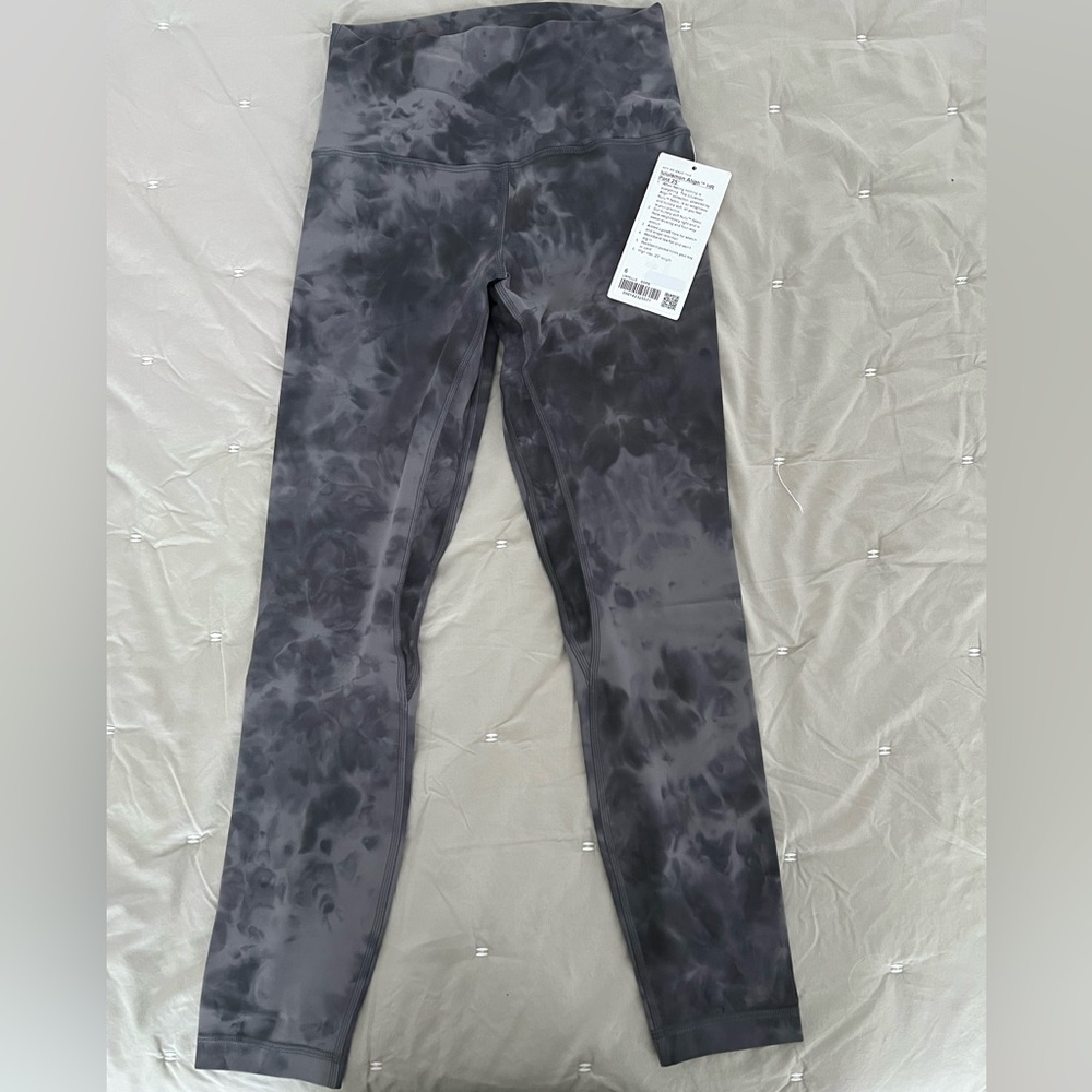 NWT Lululemon Aligns